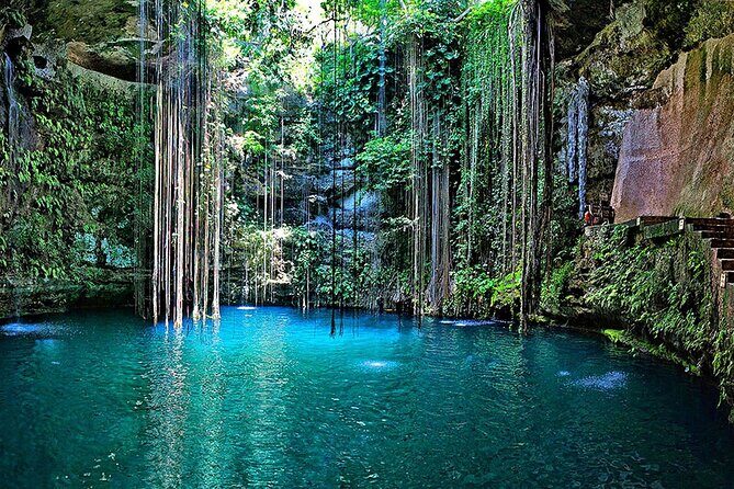 Chichen Itza + Cenote Suytun & Cenote Ik Kil + Valladolid - Stop 2: Chichén Itzá with a Guide, Then Time to Wander