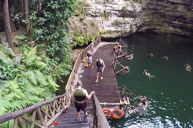 Chichen Itza Day Trip Exclusive Nool-Ha Cenote & Valladolid Visit - Vendors, Upsells, and Tips: How to Keep Control of Your Day