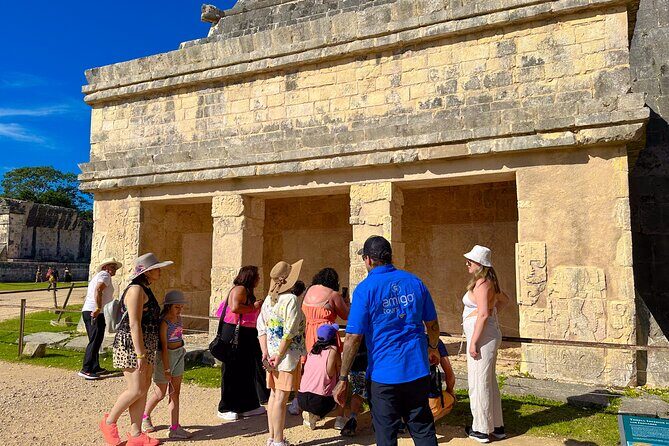 Chichen Itza Early Access Private Tour with Buffet Lunch - The Maya story your guide actually makes clear