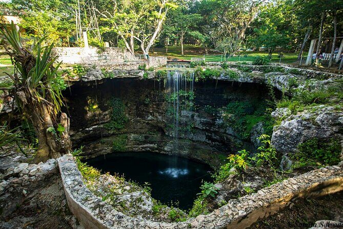Chichen Itza & Ekbalam with Cenote Swim from Cancun - Food, drinks, and the comfort details that actually matter