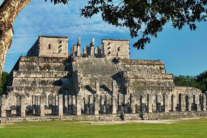 Chichen Itza Elite Private Tour from Merida - Pickup, Vehicle Comfort, and Door-to-Door Flow