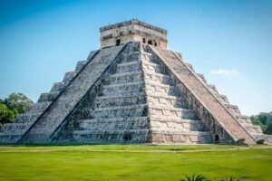 Chichen Itza Elite Private Tour from Merida - Cenote Ik Kil: Your 2-Hour Heat Reset
