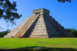 Chichen Itza Exclusive Tour, Cenote, Magical Town & Buffet - Cenote Saamal swim: sacred ojos de agua and what to pack