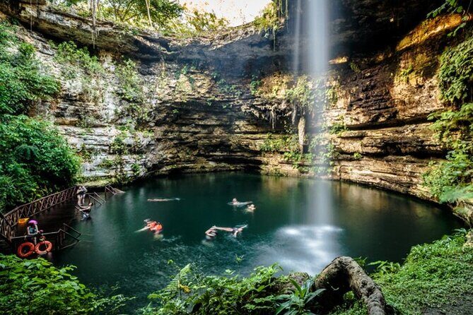 Chichen Itza Exclusive Tour, Cenote, Magical Town & Buffet - Buffet lunch value: fuel that actually works on a 12-hour day