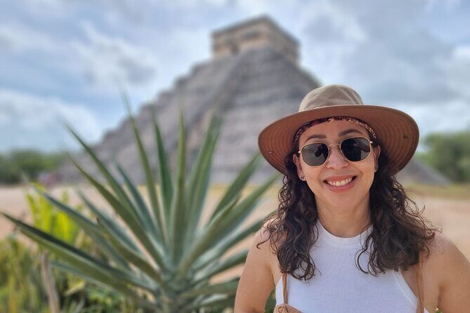 Chichen Itza Full Day Tour - Izamal: yellow town history, Kinich Kak Mo climb, and convent photos