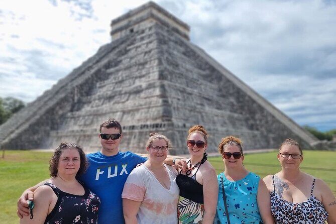 Chichen Itza Full Day Tour - Group size, guides, and the language setup