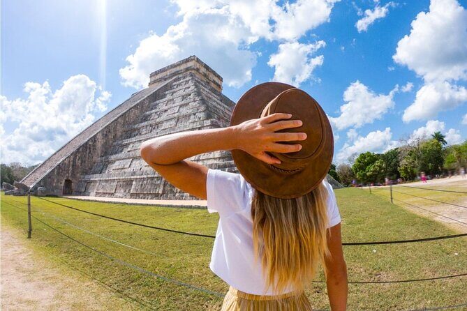 Chichen Itza Guided Historical Tour with Lunch Included - Key highlights worth centering your day around
