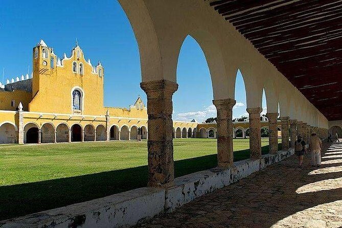 Chichen Itza, Private Cenote/Food Experience & the magic Izamal - The early start: how 6:00 am changes Chichén Itzá