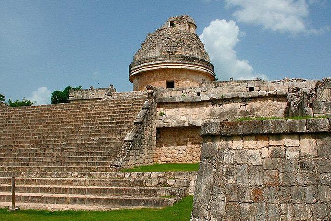 Chichen Itza Private Tour plus Cenote and Valladolid Visit - Transportation from Cancun or Riviera Maya: the real comfort bargain