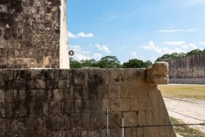 Chichén Itzá: Tour with an Expert Guide - The heart of Chichén Itzá: sacred city walk with a real storyteller