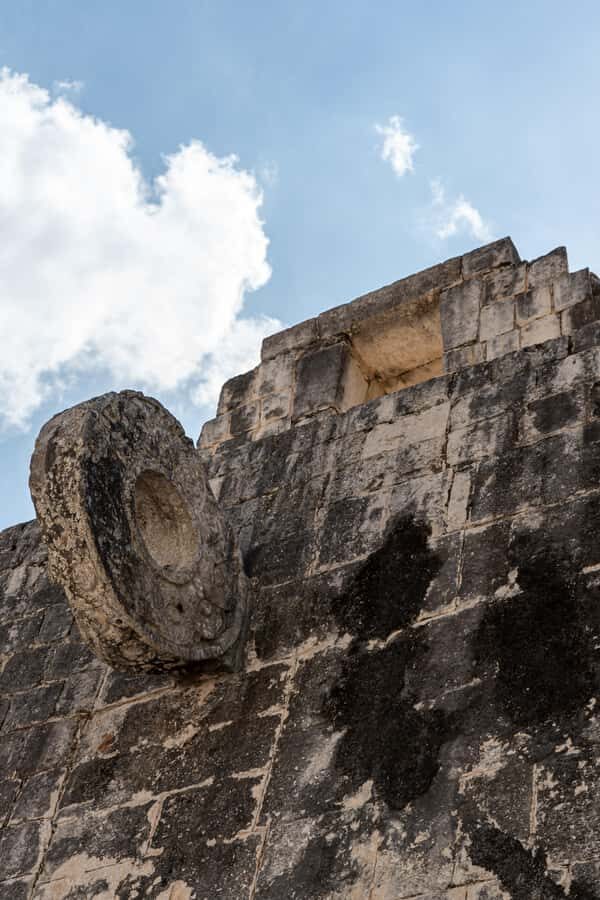 Chichén Itzá: Tour with Expert Tour Guide - The big monuments you’ll cover: El Castillo, El Caracol, and El Observatorio