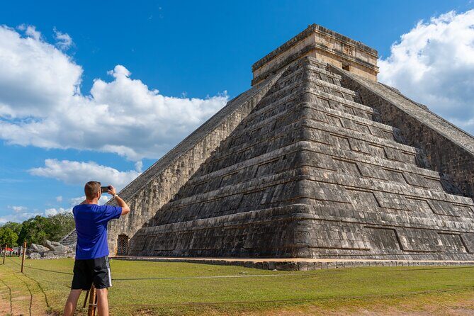 Chichen Itza, Transportation, lunch, cenote and Valladolid. - Chichén Itzá with a bilingual guide: what you’ll actually do