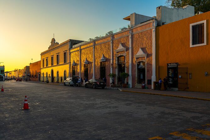Chichen Itza, Transportation, lunch, cenote and Valladolid. - Shopping stops: how to avoid getting steamrolled
