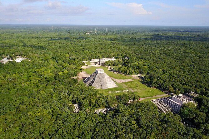 Chichen Itza : Walking Tour with Expert Guide and Skip-the-Line Access! - Stop 4: Gran Juego de Pelota—Mesoamerica’s largest ball court and a sun ritual