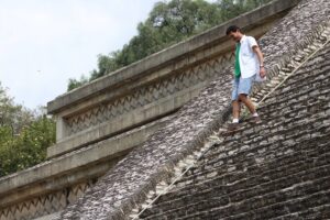 Cholula experience (private tour) - Santa Maria Tonantzintla: indigenous Baroque in a 40-minute stop