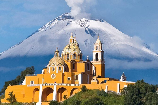 Cholula tour from Puebla - First Stop in Cholula: Santa Maria Tonantzintla’s Visual Punch