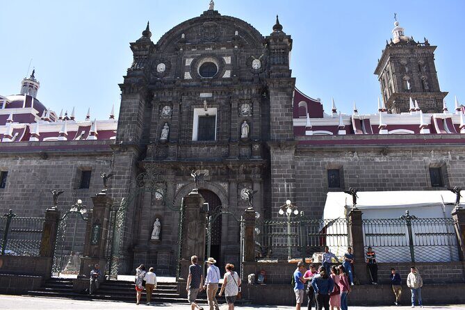 City walking tour in Puebla (private tour) - Capilla del Rosario at Santo Domingo: Baroque gold and detail overload (in a good way)
