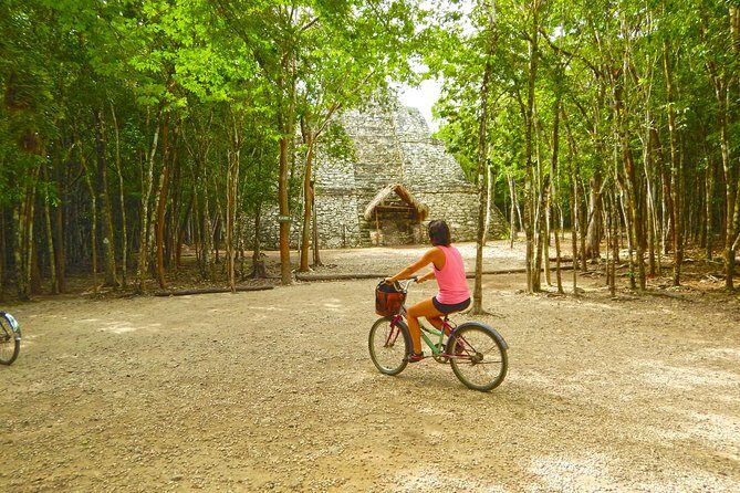 Coba Ruins and Punta Laguna Monkey Reserve Day Tour from Tulum - Kayaking the Lagoon, Then Gliding by Zipline