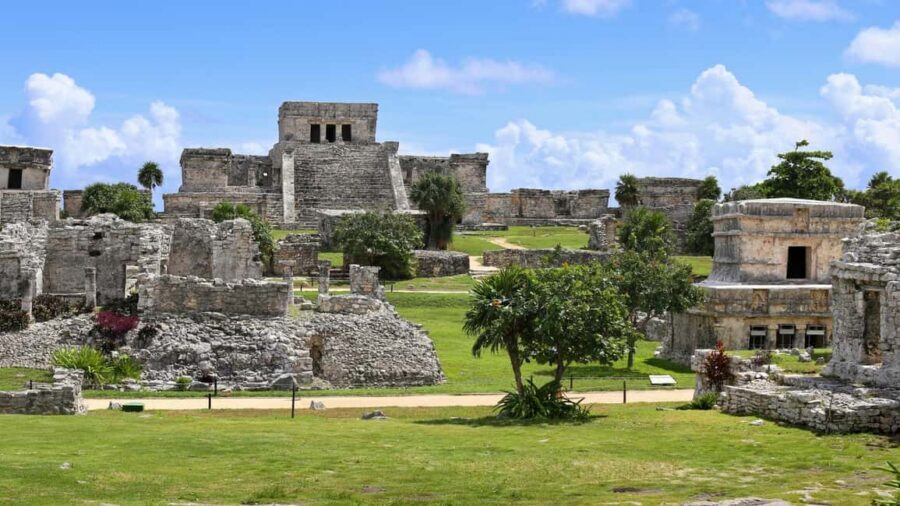 Coba, Tulum, Cenote & Lunch ECO Full Day from Rivera - Lunch and the timing problem: good food, schedule risk