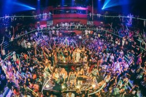 Coco Bongo Playa Del Carmen Gold Member VIP Night Out by After Dark - The 4–5 hour show flow at Coco Bongo (and where the energy peaks)