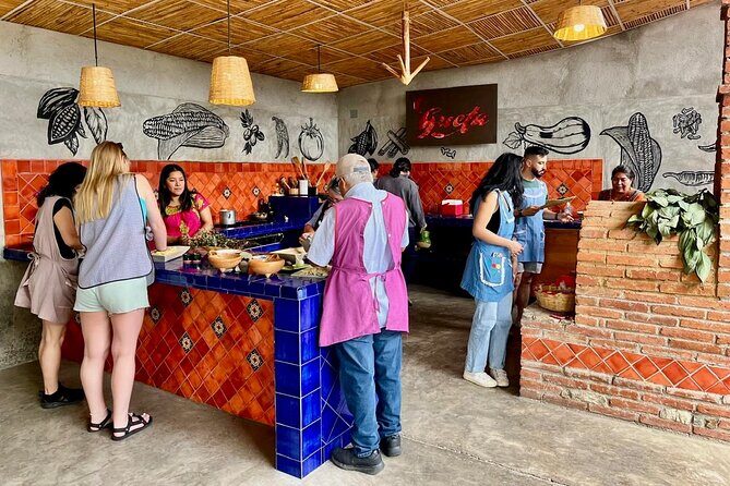 Cooking class with a traditional Oaxacan cook - Hot Chocolate First: Why the Class Starts Sweet