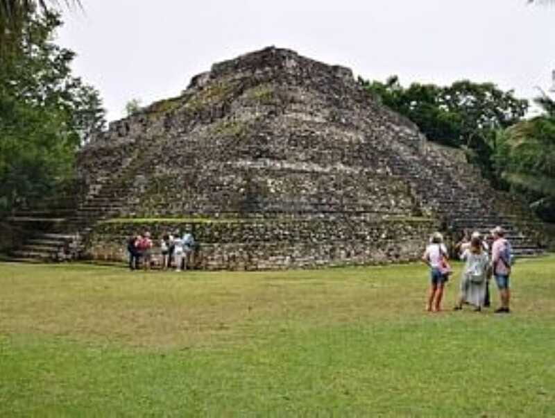 Costa Maya: Chacchoben Mayan City and Bacalar Lagoon Tour - The ride to Bacalar: switching gears to water time