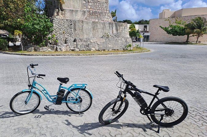 Costa Maya E-Bikes Rental - Your self-guided route: the Malecon, the beach strip, and the best ride choices