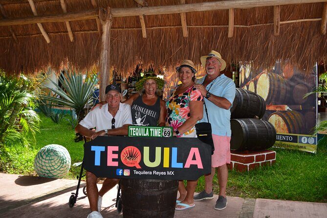 Cozumel 5-Hour Private Bar Crawl Tour - El Mirador: Lunch Options, a Pool Break, and Photo Time