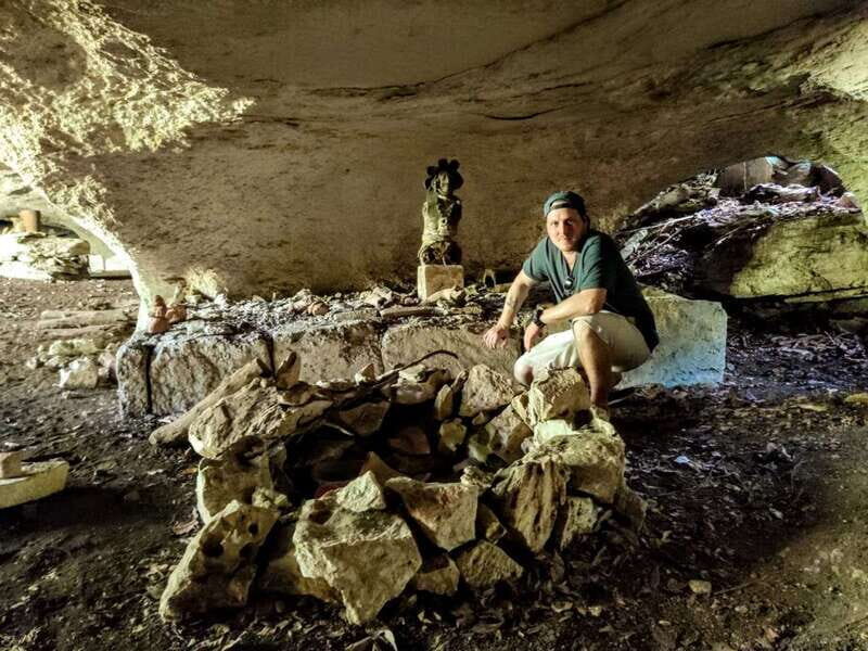 Cozumel: 5-Hour Private Caves and Ruins Tour with Lunch - Mirador Beach Bar and the Mojito Factory Tikki Bar: optional chill time