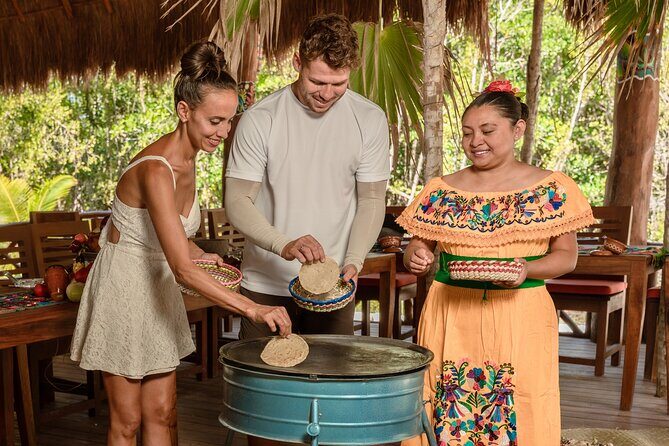 Cozumel: KUZÁ Beach Day, Buffet, Open Bar & Mexican Flavors Class - The beach + cultural entertainment flow: relax without feeling bored