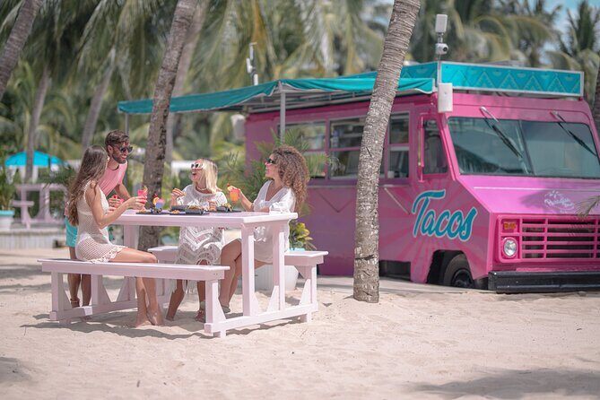 Cozumel: Paradise Beach Club All-Inclusive Day Pass - Service style: fast drinks, friendly staff, and a tip note