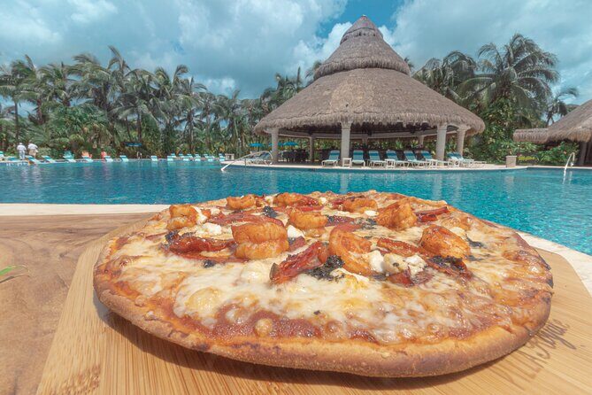 Cozumel: Paradise Beach Club All-Inclusive Day Pass - Extras off the main menu: Fun Pass, inflatables, parasailing, banana boats