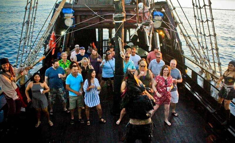 Cozumel: Pirate Ship Cruise with Open Bar, Dinner, and Show - Prizes, Jewelry Raffles, and Reception Entertainment