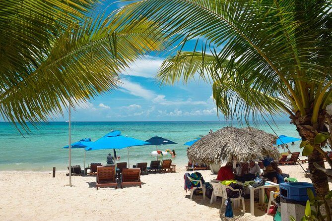 Cozumel Shore Excursion: 5-Hour Sightseeing Tour with Private Driver - Playa Palancar beach club: swim, snorkel setup, and a calmer finish