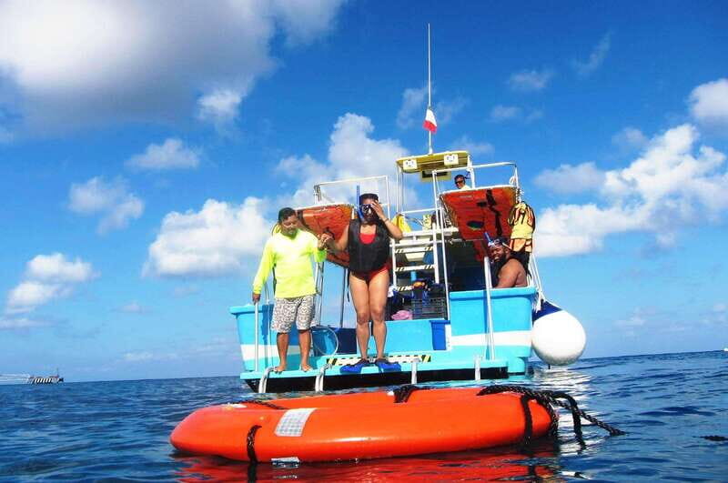 Cozumel: VIP Glass Bottom Boat & Snorkeling 3 Reefs Tour - The Boat Experience: Comfort, Bathroom, and a Sundeck for Photos