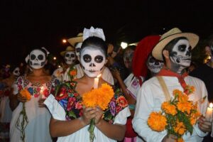 Day of the Dead Tour in Mexico City - Panoramic Drive Past Iconic Landmarks: The Warm-Up You Don’t Want to Skip