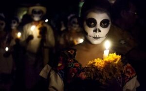 Day of the Dead Tour in San Andres Míxquic From Mexico City - Mixquic town walk: ofrendas, skulls, flowers, and photos