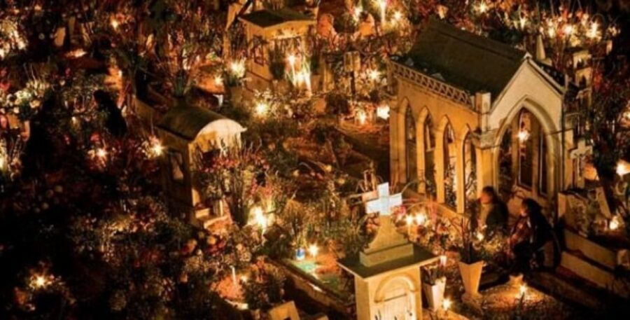 Day of the Dead Tour in San Andres Míxquic From Mexico City - The guide experience: strong when the story matches the place