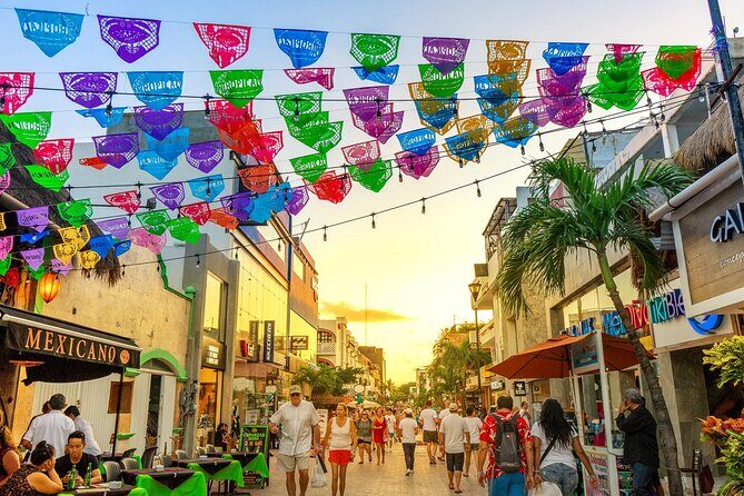 Day Trip to Tulum, Coba and Cenote Maya - Stop 3: Playa del Carmen’s Quinta Avenida—just enough city time