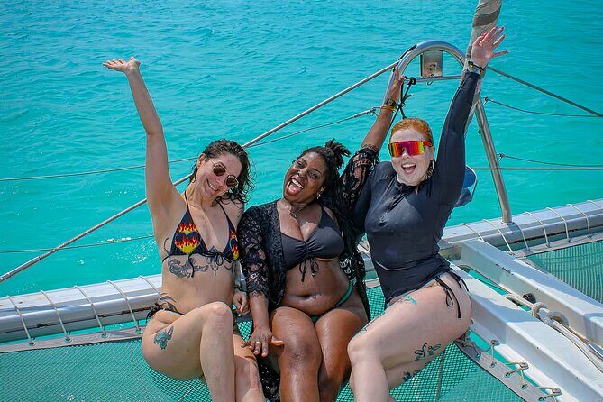 Deluxe Catamaran Tour to Isla Mujeres, Drinks, Snorkeling, Buffet - Deluxe Catamaran to Isla Mujeres: The Big Idea
