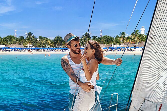Deluxe Catamaran Tour to Isla Mujeres, Drinks, Snorkeling, Buffet - Snorkeling With a Certified Guide in Cancun Waters