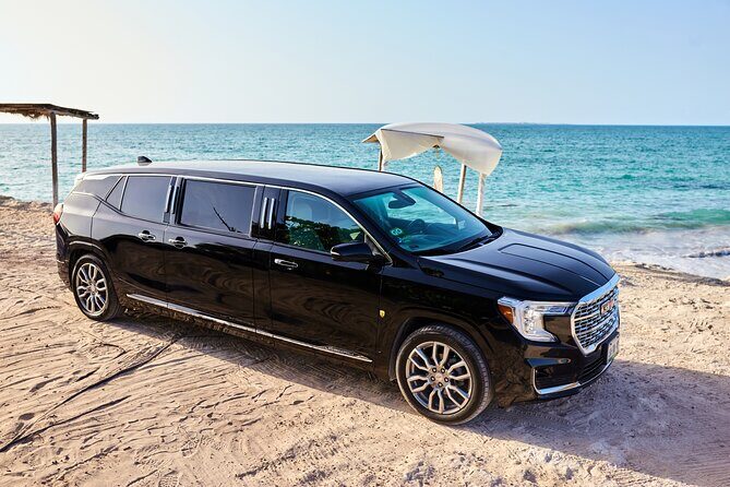 Deluxe GMC Limousine from Cancun Airport to Puerto Morelos - The 30-Minute Ride: What the Deluxe GMC Experience Feels Like in Real Time