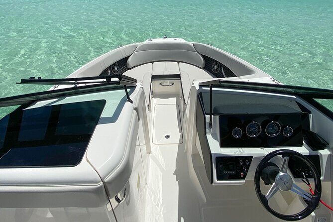 Deluxe Private Boats - 24 ft Sea Ray - Motion sickness and safety comfort (the unglamorous part that saves your day)