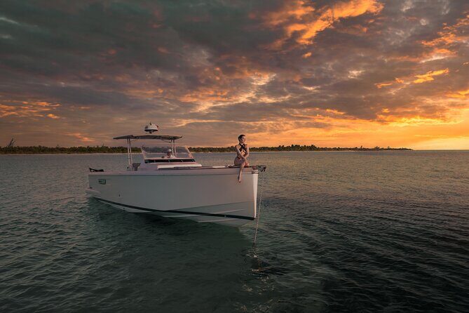 Deluxe Private Boats - 36 ft Fjord - Playa El Cielo: 3 Hours for Hip-Deep Walking and Big Beach Time