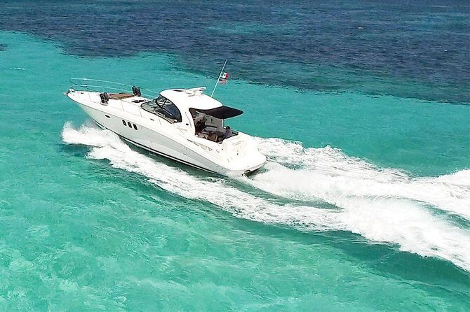 Deluxe Private Boats - 40 ft Sea Ray - The first snorkel: reef barrier coral heads and calmer water time