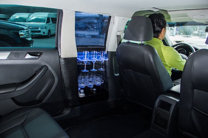 Departure by Luxury Sedan From Playa del Carmen to Cancun Airport - Who this transfer fits best (and who might want something else)
