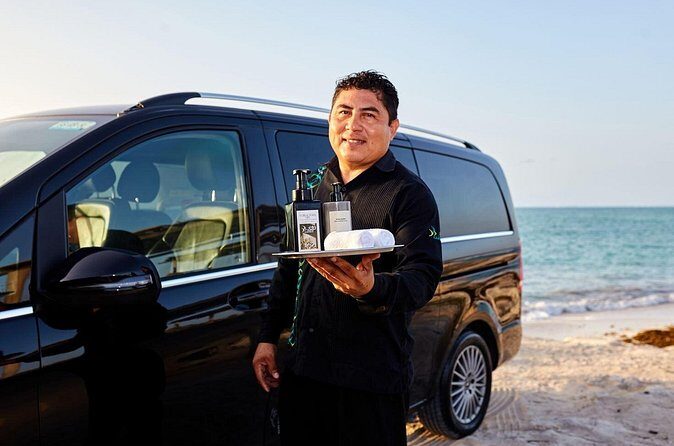 Departures in Mercedes Benz from Playa del Carmen to Cancun Airport - The Ride from Playa del Carmen to CUN: About 1 Hour 25