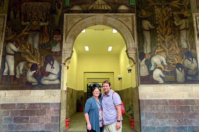 Diego Rivera's murals, hidden treasures - Meeting at Museo Vivo del Muralismo: Where Rivera’s World Starts