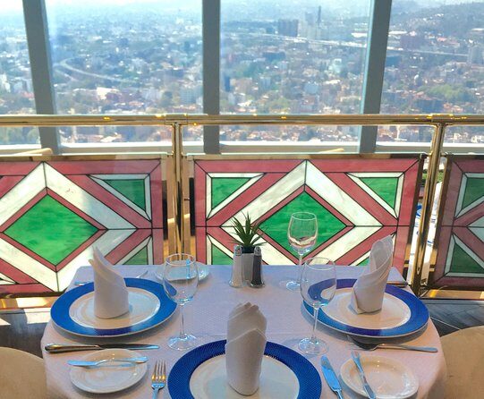Dinner at the Revolving Bellini Restaurant in Mexico City - Price and value: is $99 per person a good deal?