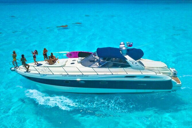 DIVA 60ft Elite Italian Yacht Experience in Cancun - Onboard Comfort: Lilly Pad, Paddle Board, and a Crew That Handles the Details